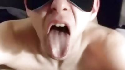 18 YEARS OLD TWINK SLUT CHOKING ON COCK, Amateur, Big Cock, Blowjob
