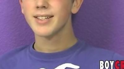 Nerdy homo is happy to relax and stroke his mighty dick, Big Cock, Casting, Glasses, Boy Crush