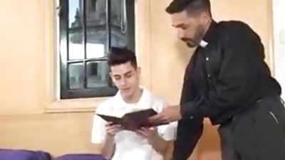 Daddy bareback a twink, Old And Young, Gay, Bareback