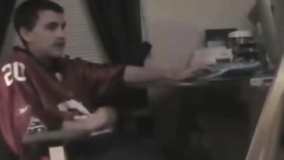 Str8 guy caught wanking, Homemade, Masturbating, Solo, Caught