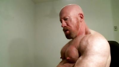 Muscle Master Tom Lord Flexing, Big Cock, Webcam, Bears, Jock Men Live