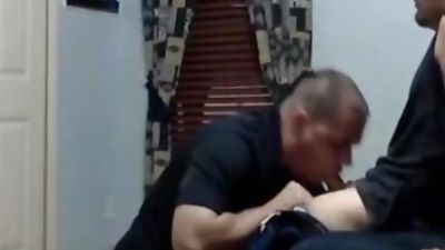 Amateur: Handyman gets swallowed again, Amateur, Swallow, Gay, Long Haired