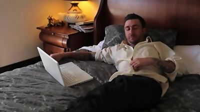 Tattoo'd and sexy Dave is horny when he gets off work HD, Masturbating, Solo, Gay, Sexy, Club Stroke