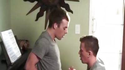 Oliver Hudson And Brad Chase - Lucavisconti - Please Dont seduce The Pianist (brad & Oliver), Seduced