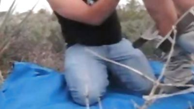 Latino Disfuta Verga Al Aire Libre, American