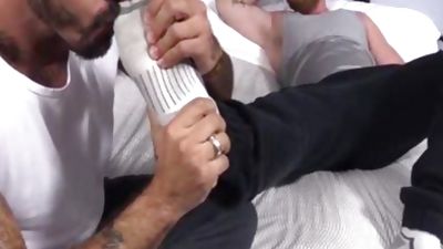 Muscled males Red And Alessio acquire lewd As They suck Toes, Blowjob, Redhead, Jerking