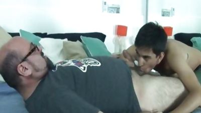 Nerdy Bear bonks lovely twink, Glasses, Bears, Twinks