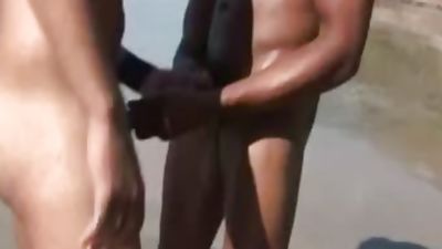 ebon chap With Six Pack Rides Partner's 10-Pounder In The Sand, Black, Blowjob, Latina