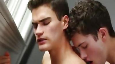 Sean & Damian unprotected, Rough