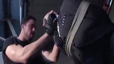 Thug Ronnie Bonanova Malek Tobias XVI, Thug