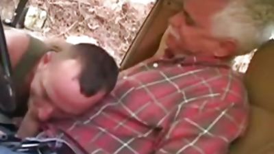 A Daddy An A Hitchhiker, Outdoor, Gay, Daddies